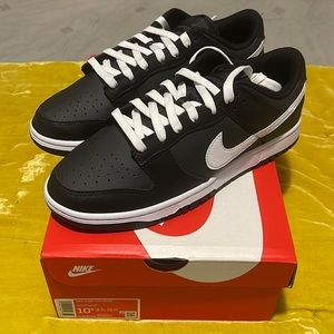 Nike Dunk Low Black/White (2022)